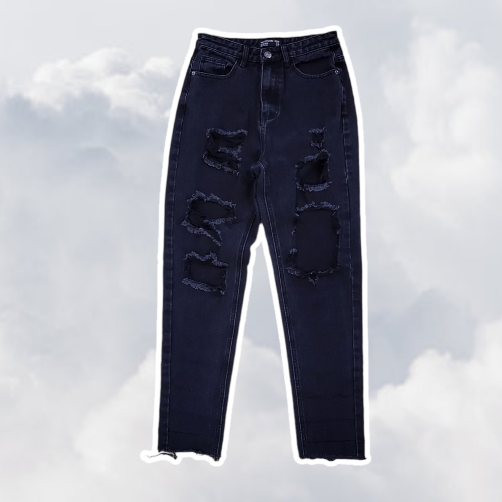 PrettyLittleThing Black US 4 Ripped Slim Mom Jeans